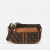 Guess KASINTA DOUBLE ZIP POUCH SET - Handbag - Brown