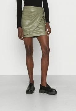 Guess CARINE - Pencil Skirt - Lichen Leaf Green