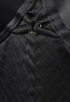 Guess BETTIE PUSH UP - Body - Jet Black