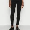 Guess SEXY CURVE - Flared Jeans - Jet Black