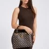 Guess CENTRE STAGE STATUS SATCHEL - Handbag - Mocha Logo