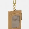 Guess CARD CASE KEYRING - Wallet - Sand