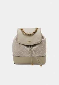 Guess INIA FLAP BACKPACK - Rucksack - Champagne
