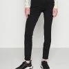 Guess ULTIMATE SKINNY - Jeans Skinny Fit - Black Denim