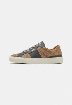 Guess RAVENNA - Trainers - Coal