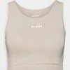 Guess DOREEN ACTIVE TOP - Light Support Sports Bra - Dove Nest