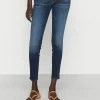 Guess CURVE - Jeans Skinny Fit - Carrie Dark