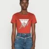 Guess ICON TEE - Print T-shirt - Sonoran Red